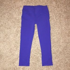 Bright Blue Fabletics Cropped Leggings